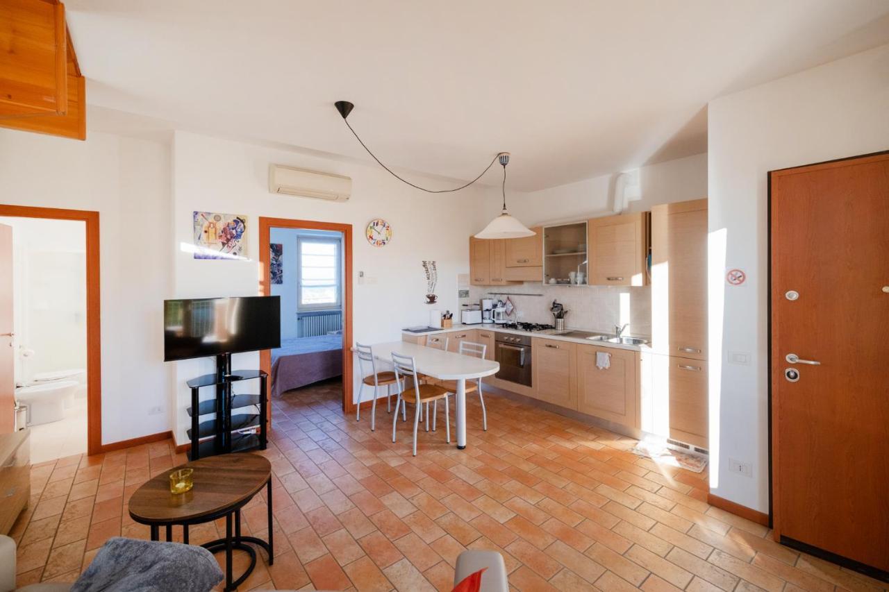 Apartmentsgarda - Rosa Chiare Bardolino Ngoại thất bức ảnh