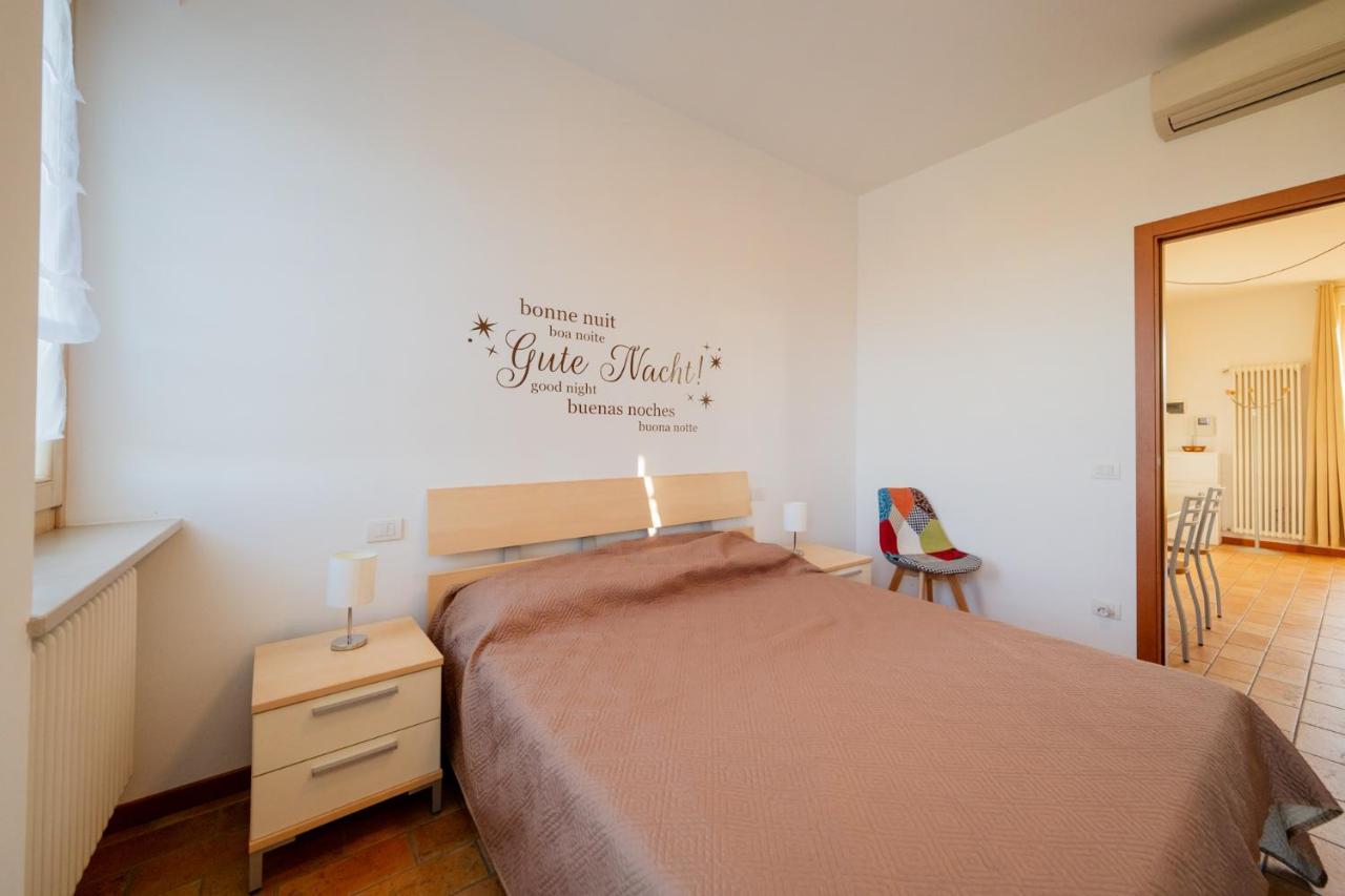 Apartmentsgarda - Rosa Chiare Bardolino Ngoại thất bức ảnh